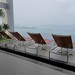 2Br Centric Sea 843 By Pattaya Holiday