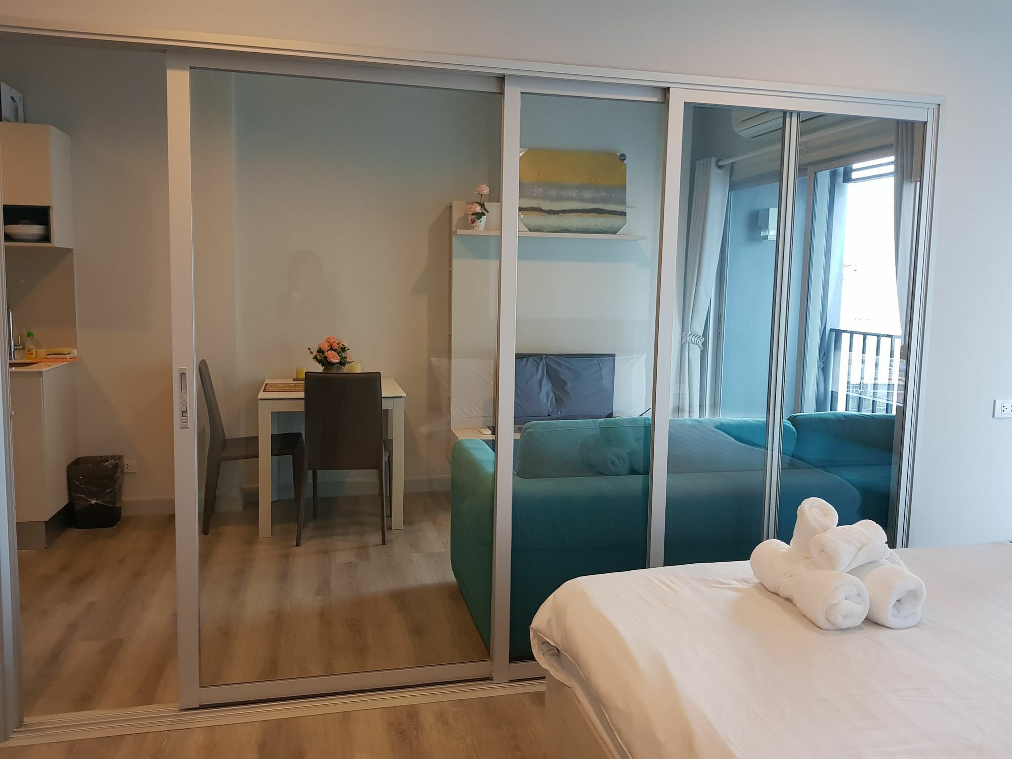 Hotel 2br Centric Sea 843 By