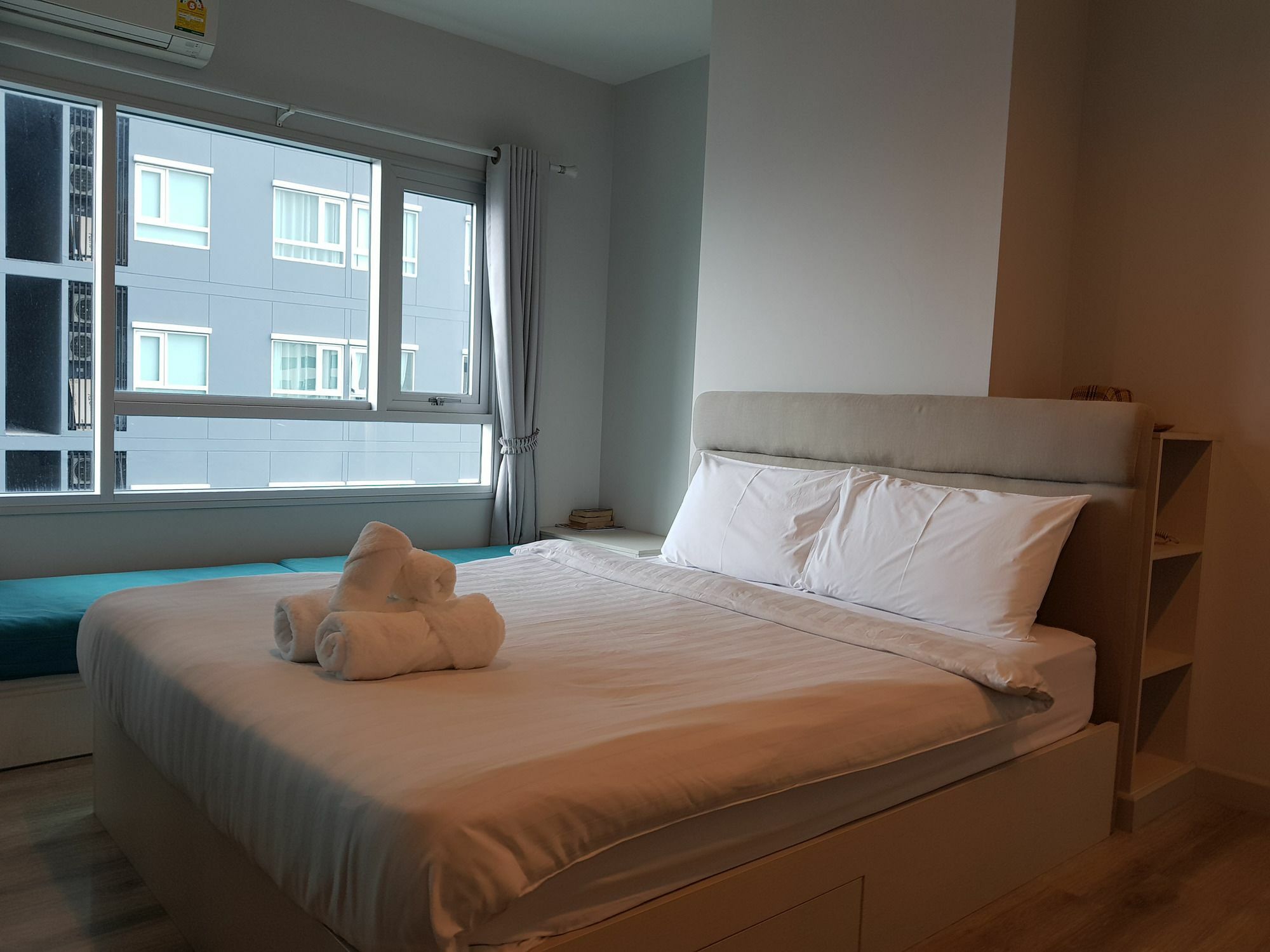 2br Centric Sea 843 By 3*