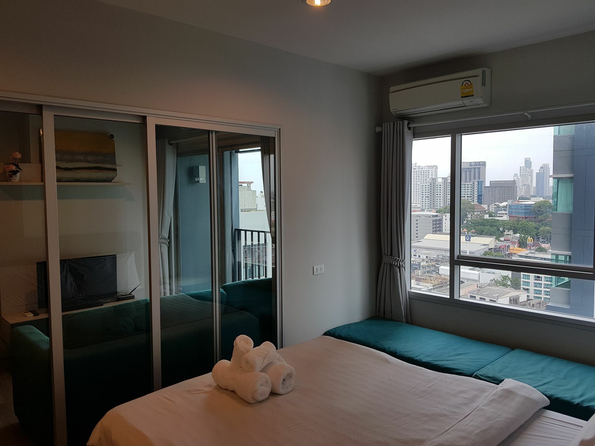 2br Centric Sea 843 By 3*